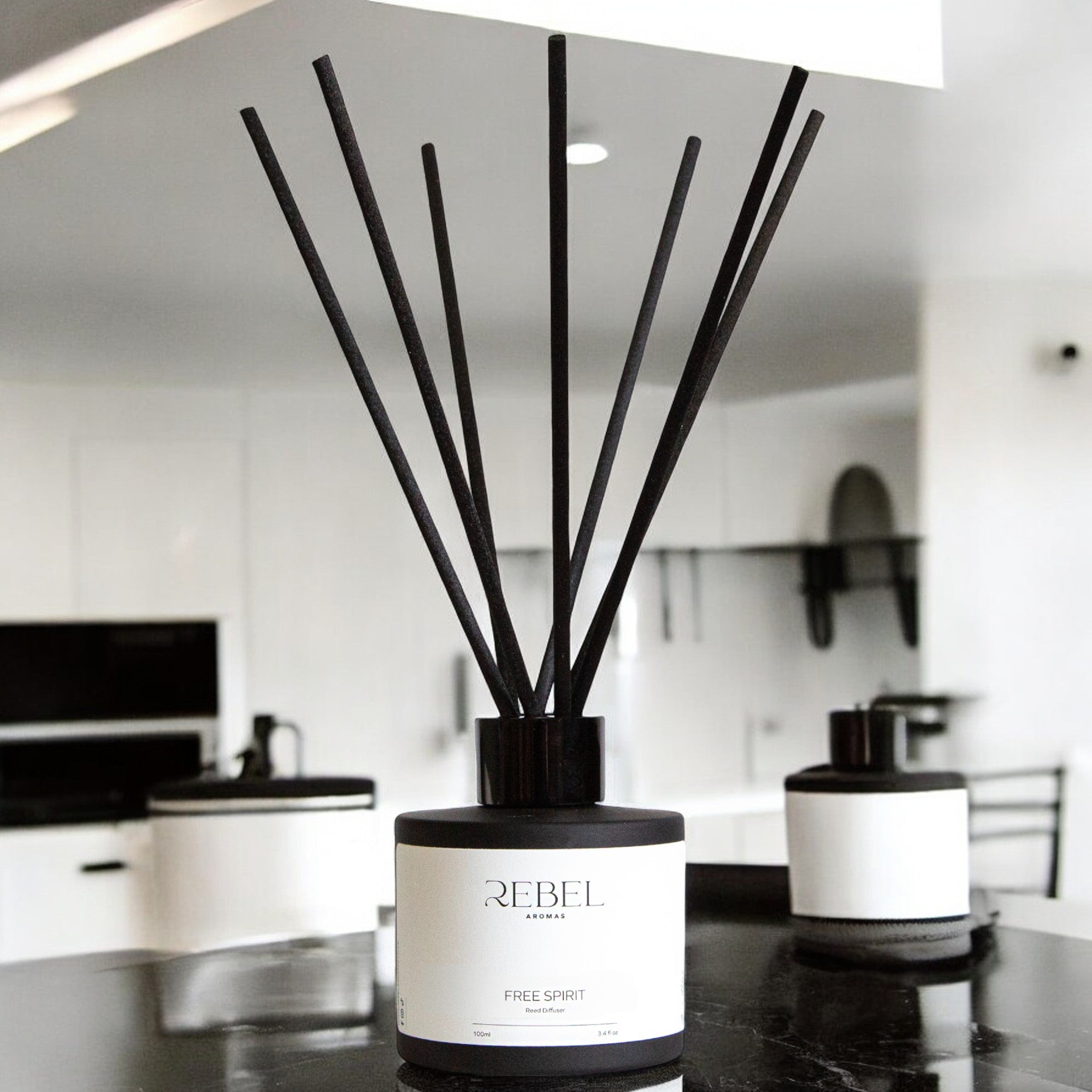 Ombre Nomade reed diffuser